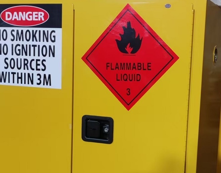 नवीनतम कंपनी ब्लॉग के बारे में ऑस्ट्रेलिया को औद्योगिक सुरक्षा भंडारण उपकरण शिपमेंट: EN और VDMA अनुपालन के साथ मानकीकृत डिलीवरी